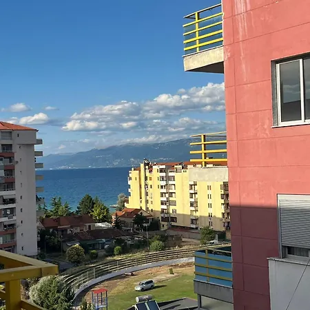 The Sage House, Appartement